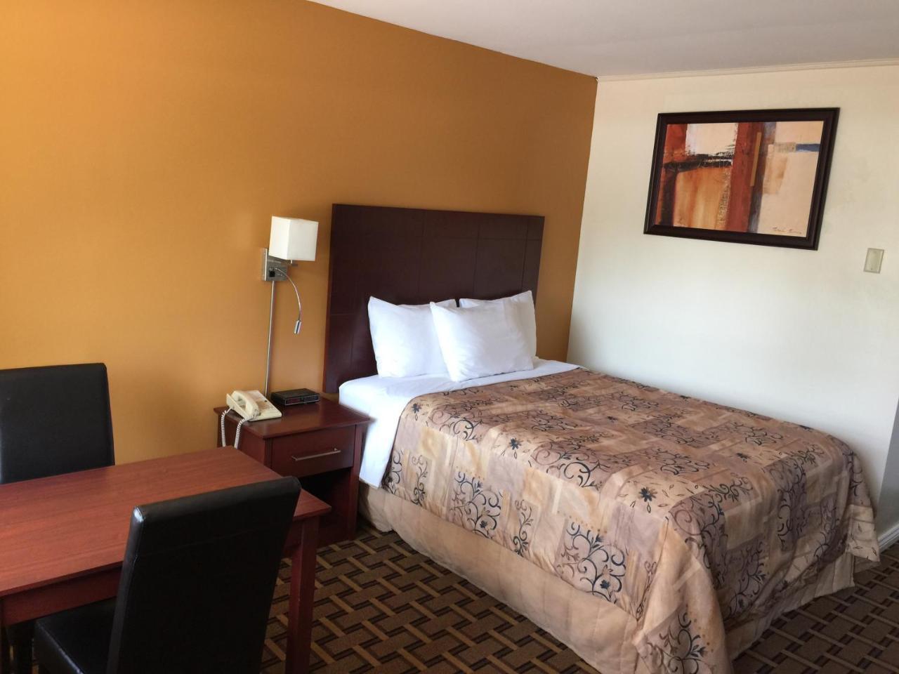 Park Place Motel & Suites Tweed 外观 照片