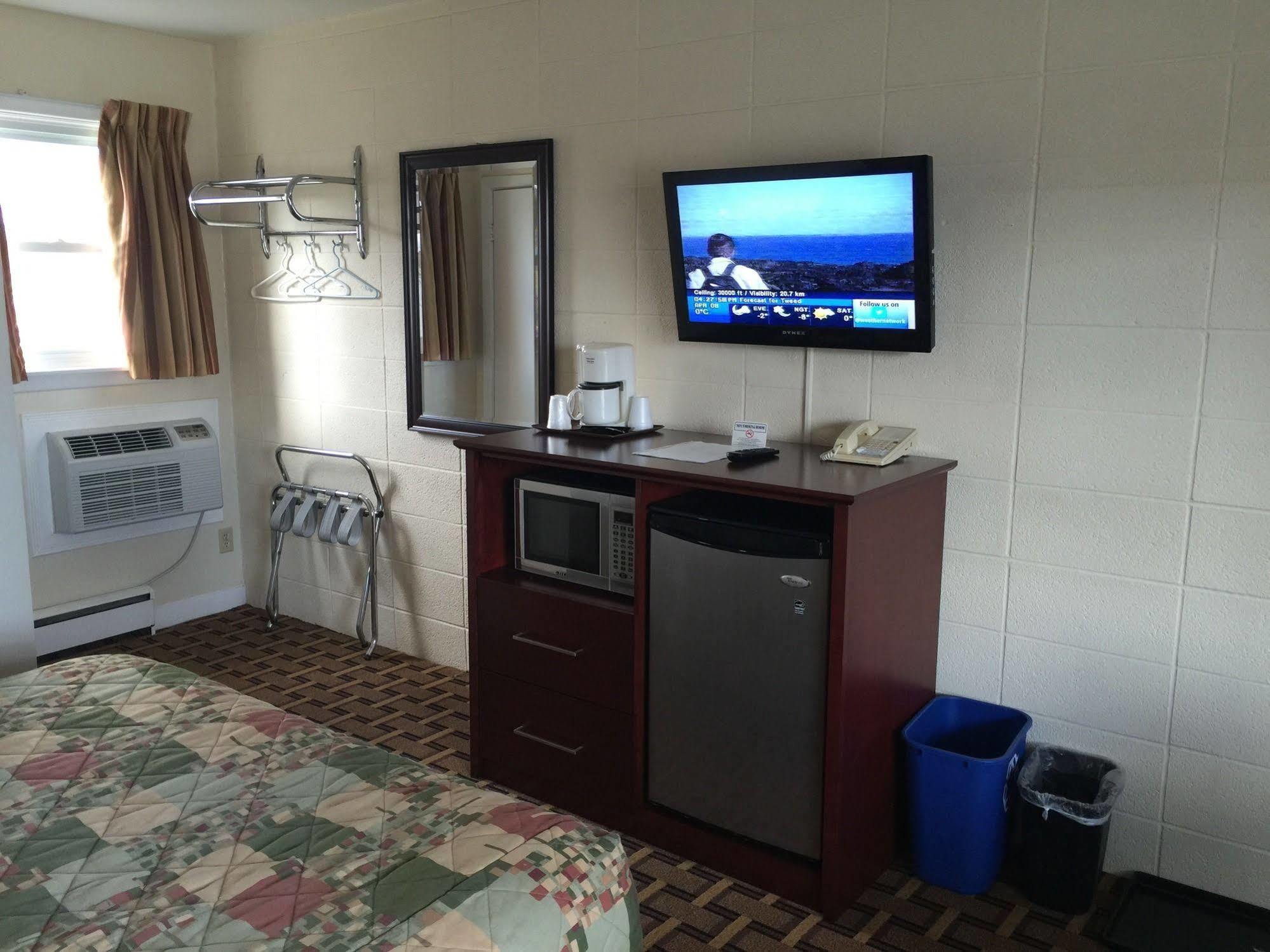 Park Place Motel & Suites Tweed 外观 照片