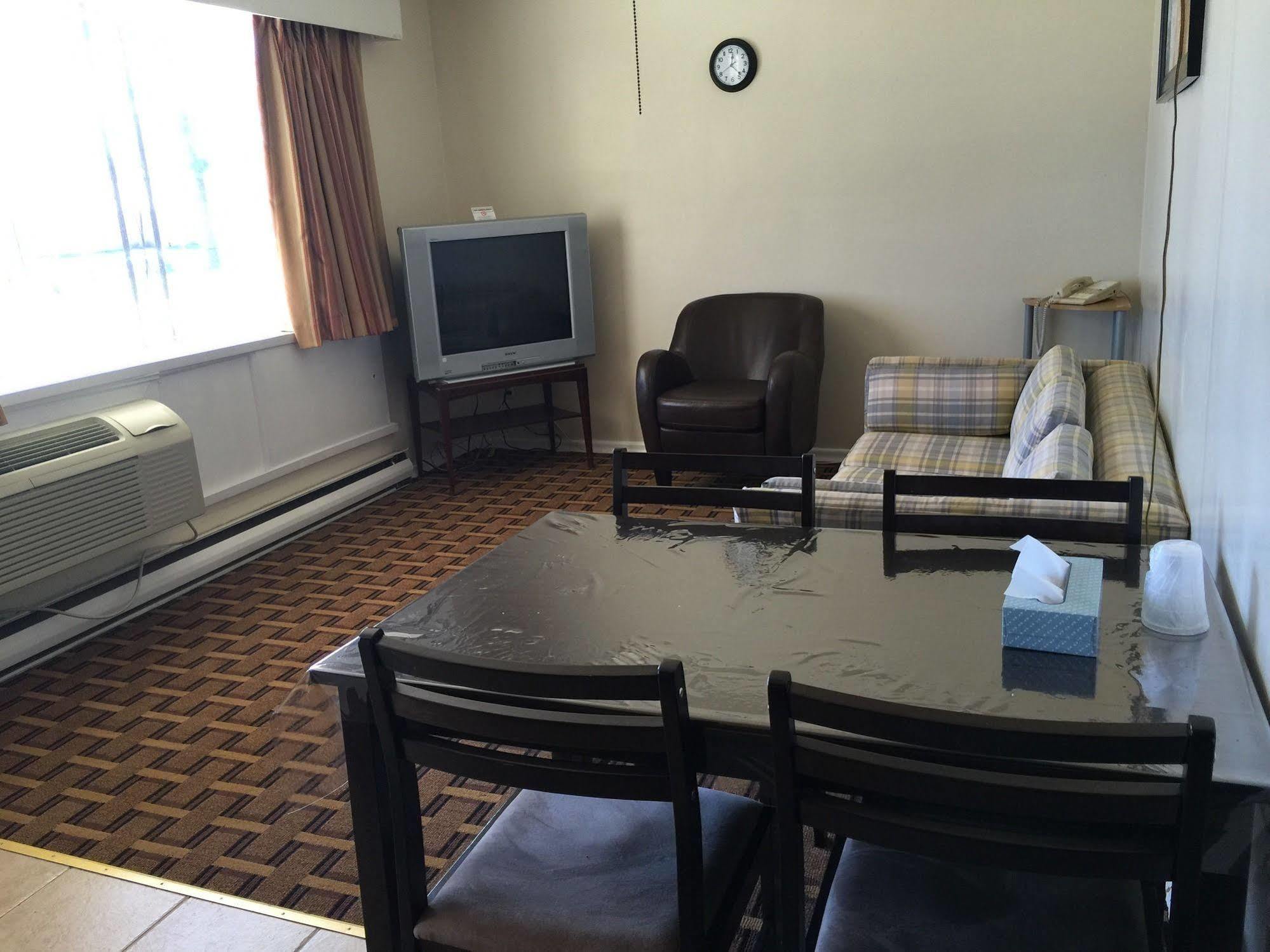 Park Place Motel & Suites Tweed 外观 照片