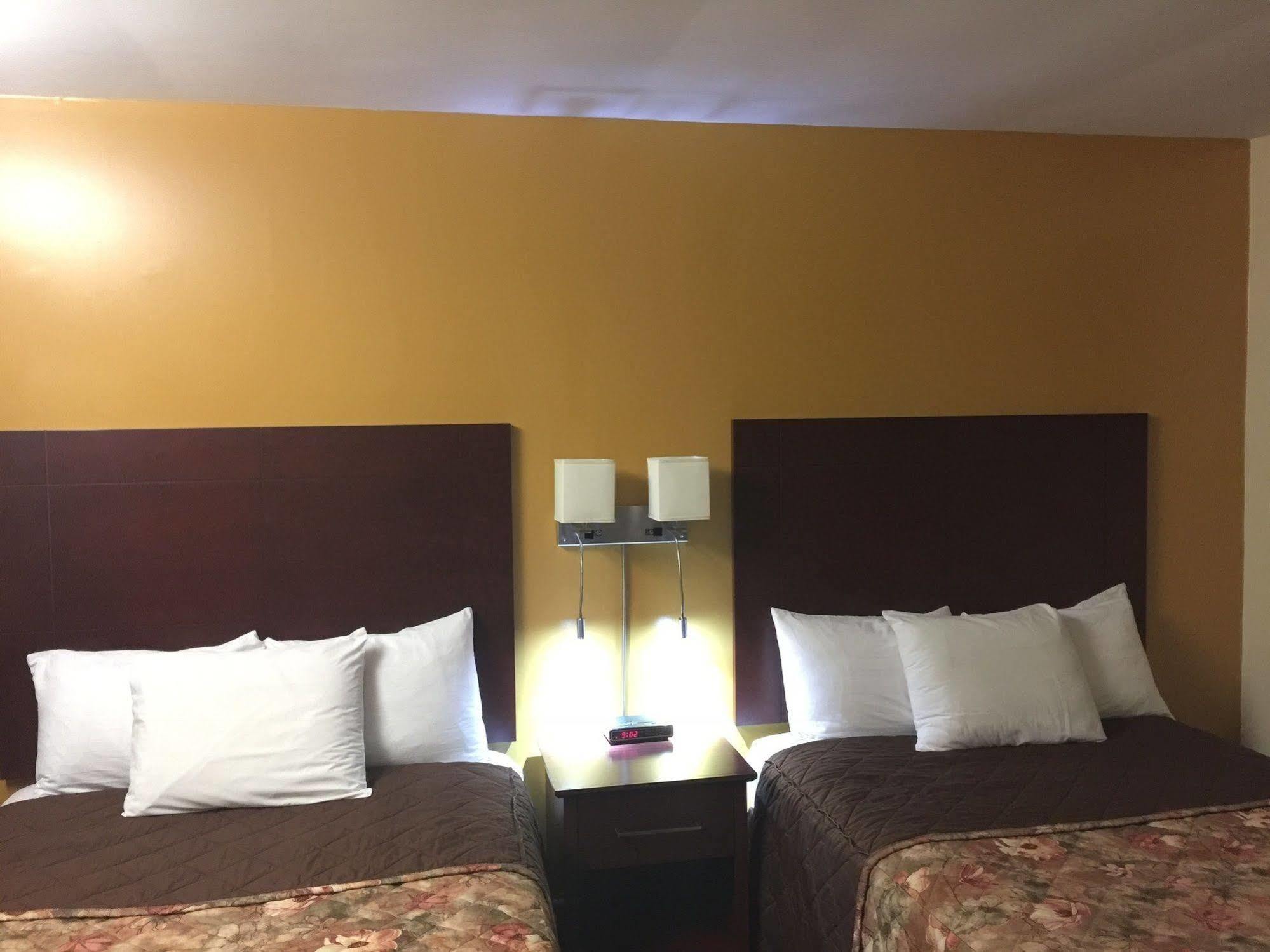 Park Place Motel & Suites Tweed 外观 照片